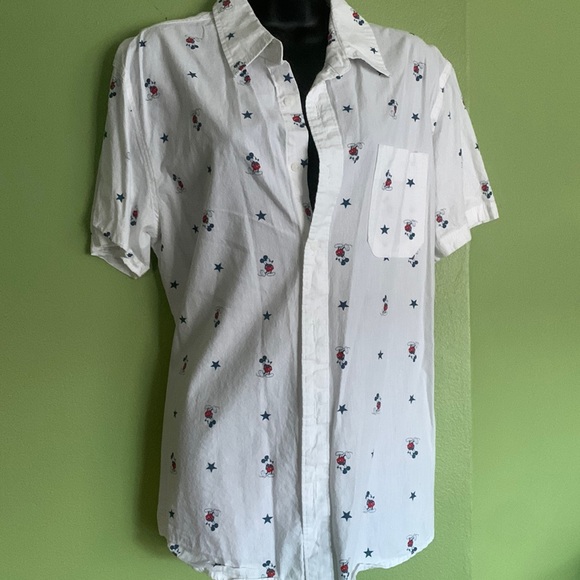 Disney shirt - Picture 2 of 9